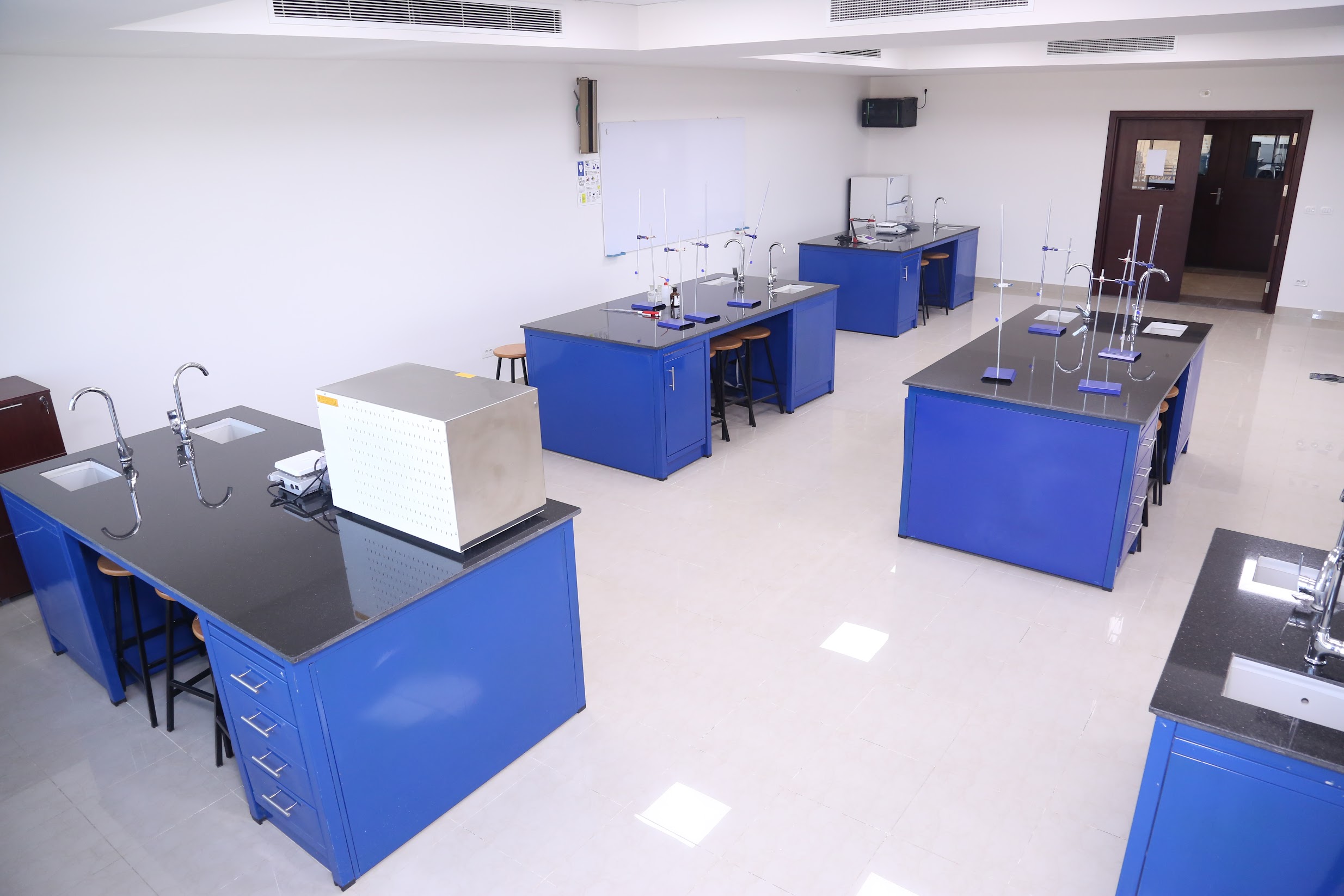 University Image 4